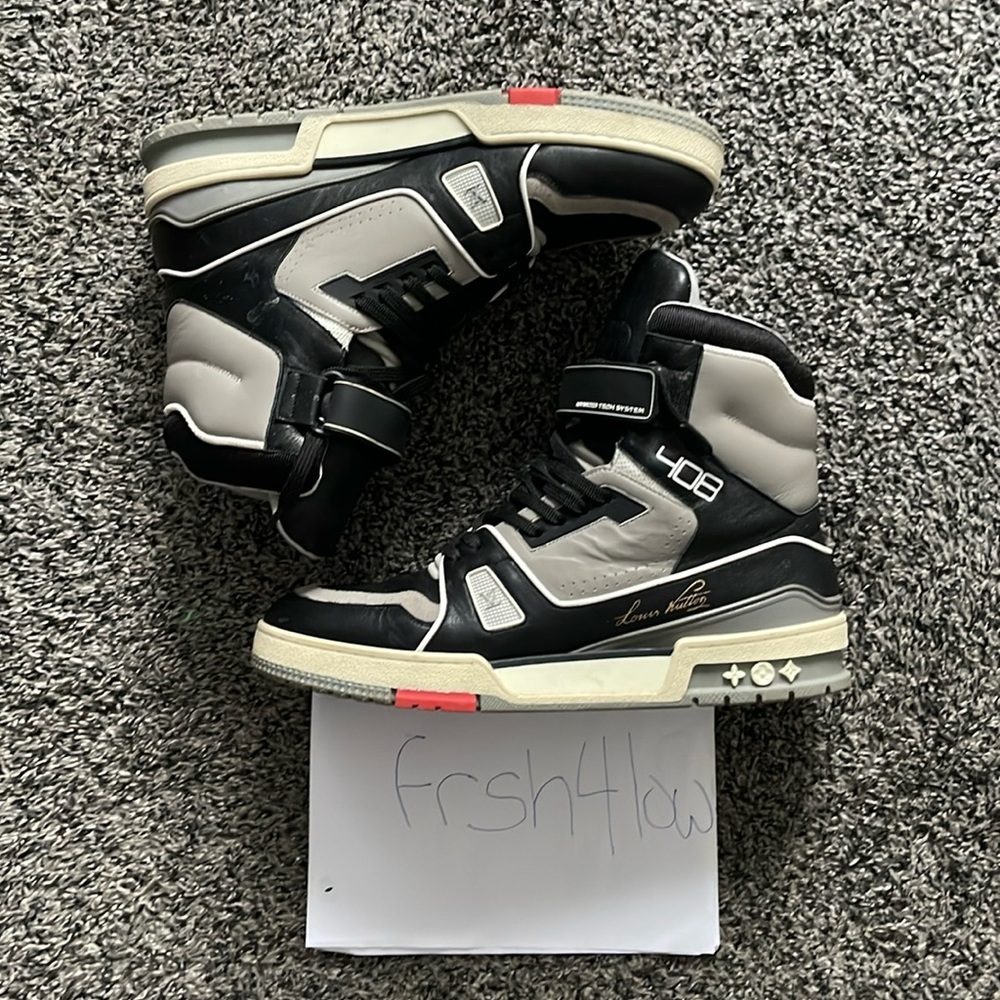 Louis Vuitton Trainer 408 High